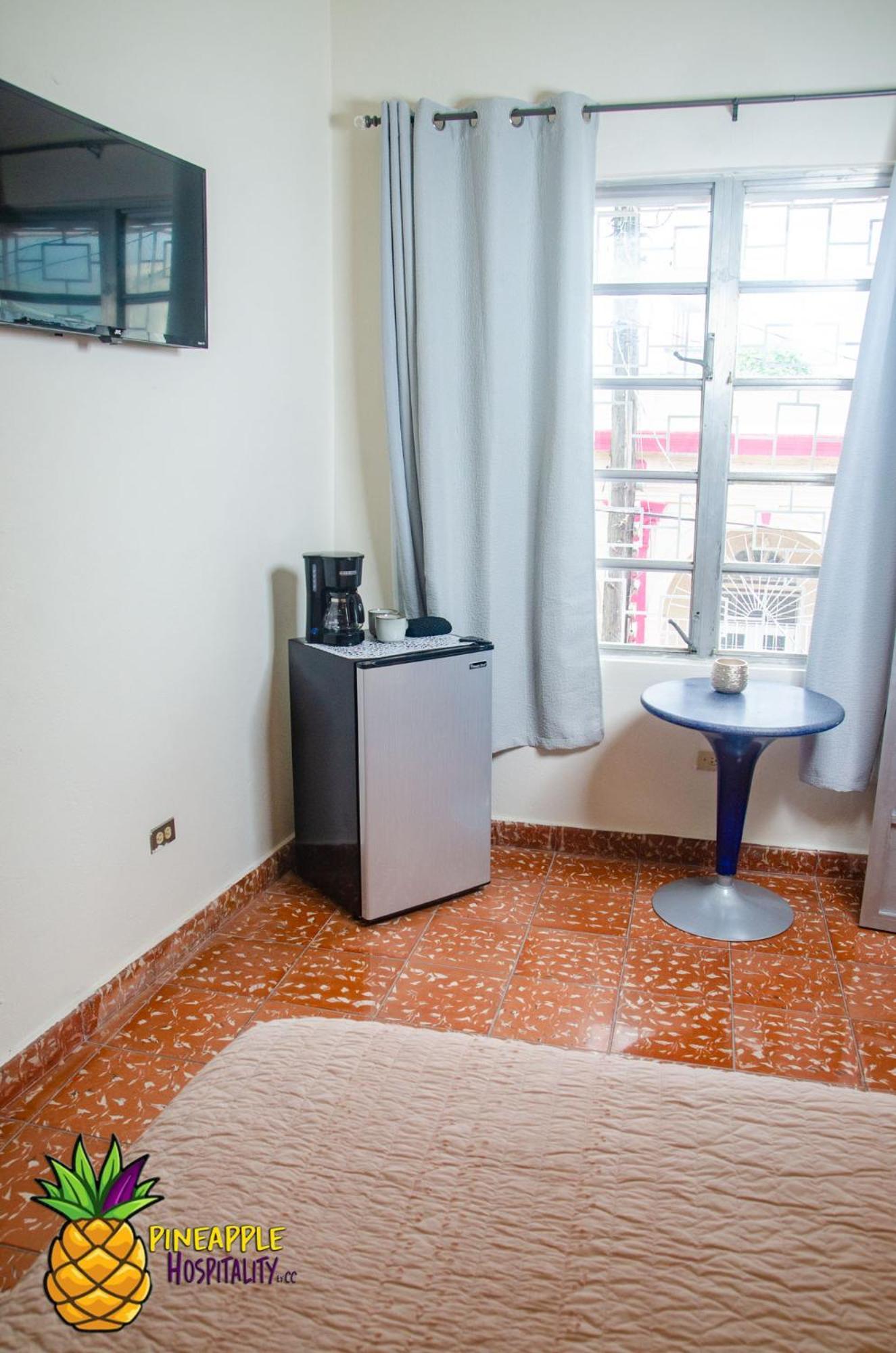 Pineapple Hospitality Apartment มายาเกซ ภายนอก รูปภาพ
